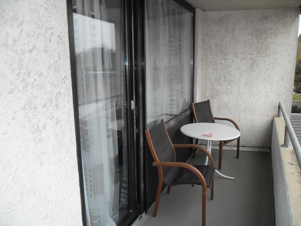 Hotel Garni Julia Linnich ภายนอก รูปภาพ